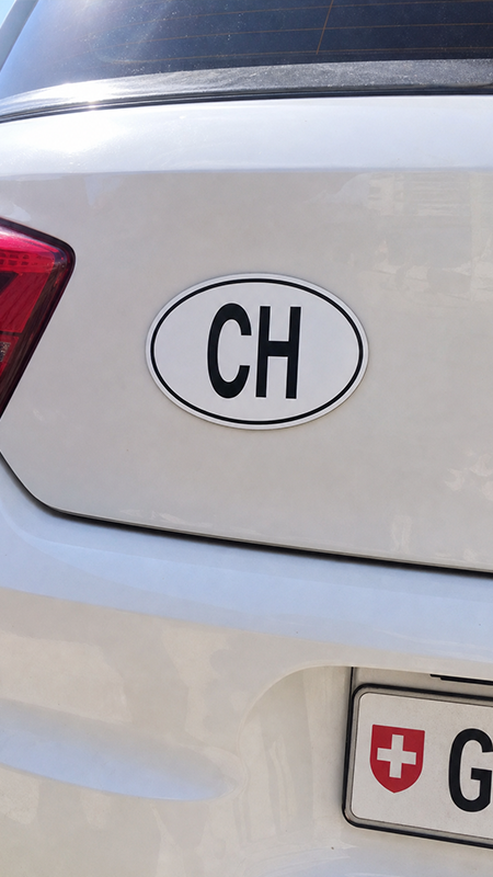 CH-Sticker fürs Auto – magnetisch oder selbstklebend