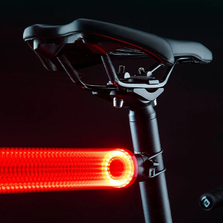 ROCKBROS Intelligentes Fahrrad-Rücklicht - Wasserdicht & Wiederaufladbar